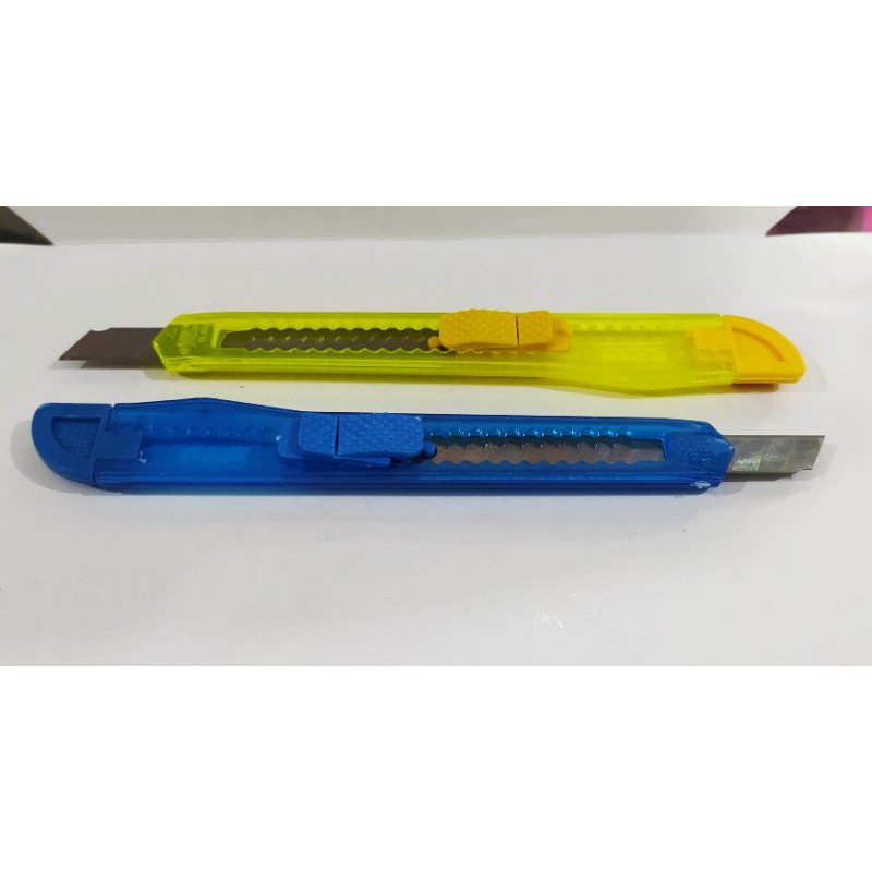 

PISAU CUTTER STAINLESS KECIL