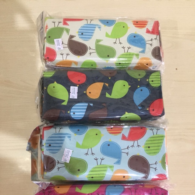 

Tempat pensil