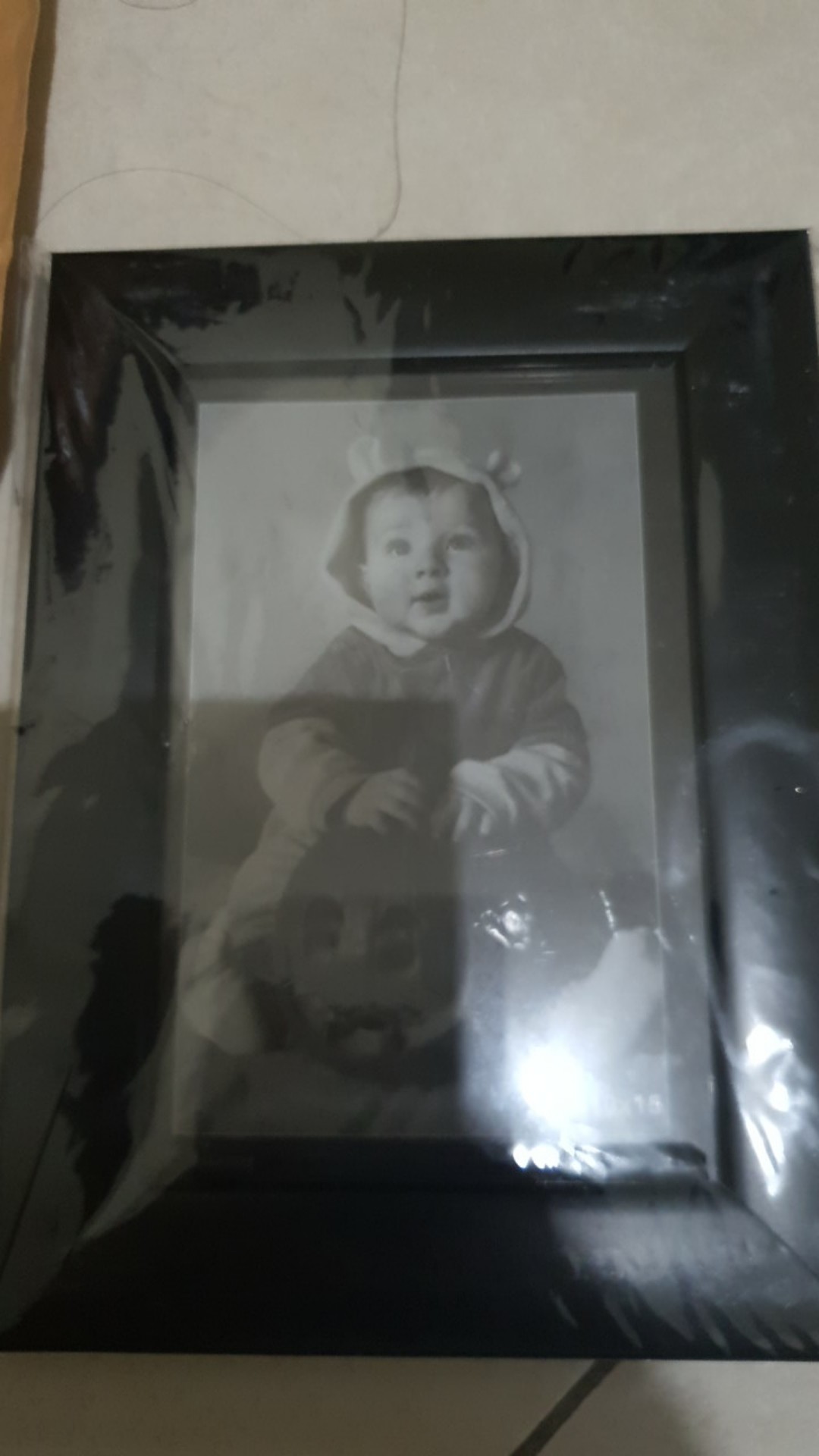 Frame / Bingkai / Pigura 4r (10x15 Cm) Hitam Timbul