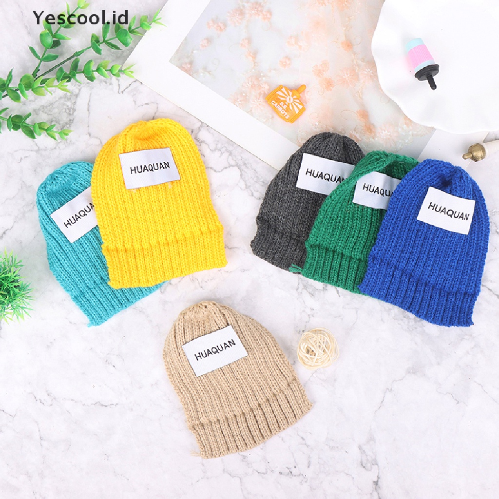 (Yescool) 1pc Mainan Miniatur Topi Kupluk Rajut Skala 1: 6 Untuk Dekorasi Rumah Boneka