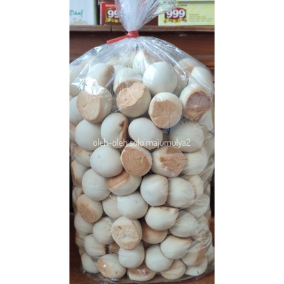 

MINI NOPIA ISI GULA AREN 1 KG