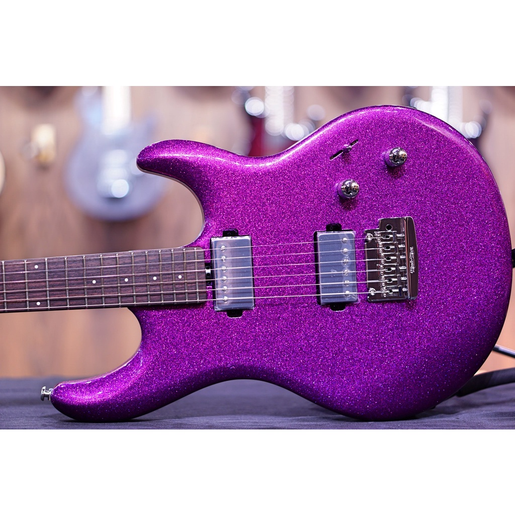 Ernie Ball Music Man Luke III HH - Fuchsia Sparkle H00946