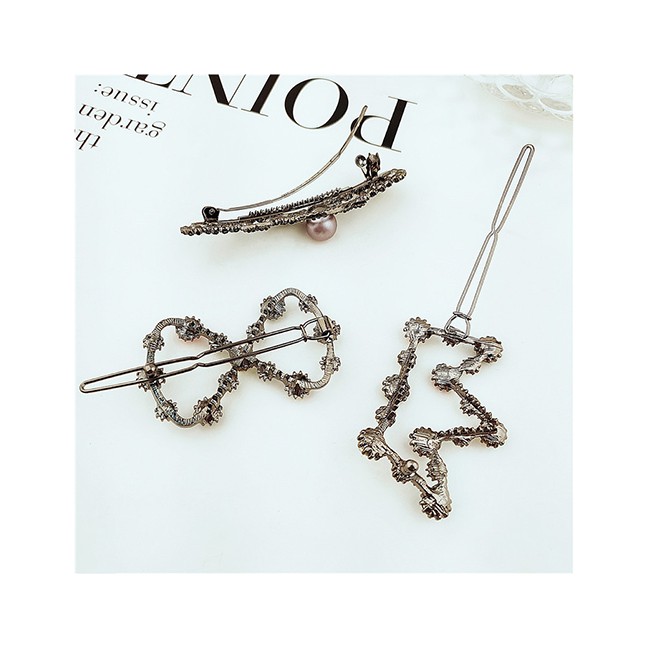 LRC Jepit Rambut Fashion Diamond Hair Clip F5737X