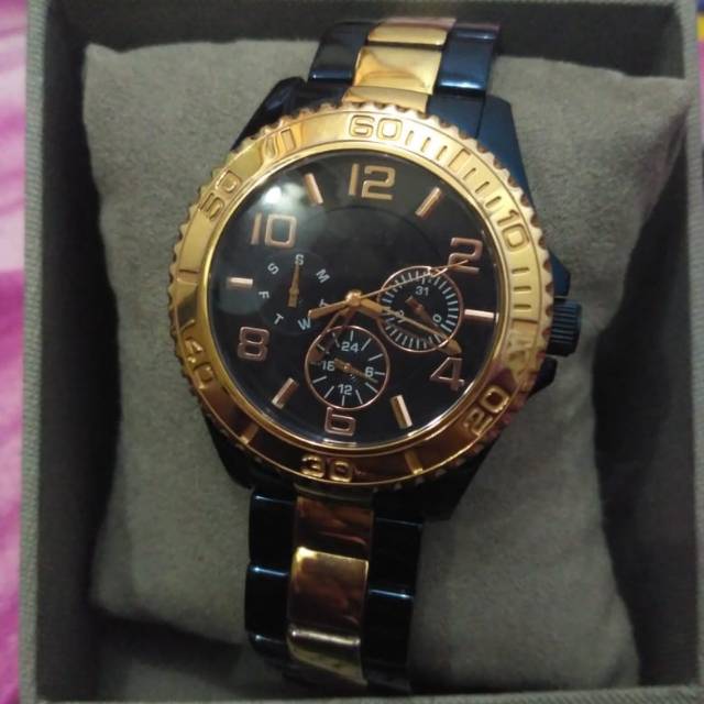 Preloved jam guess original