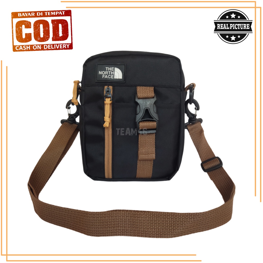 Tas Selempang Slingbag Waistbag Free Celana Chino Pendek Distro