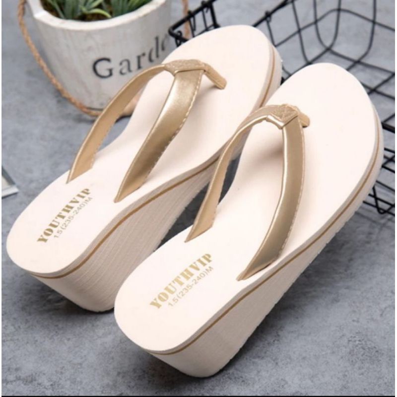 Sandal Jepit Hak Wedges VERONICA