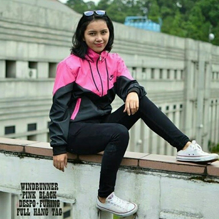 Jaket Nike Windrunner Parasut Despo Pink Hitam - Jaket Sport Hoodie Pria Wanita Unisex