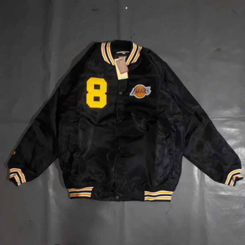 Jaket Bomber Varsity Lakers 8