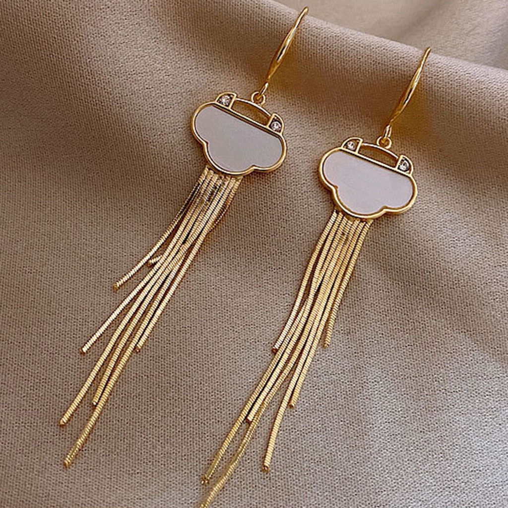 Hu Hu Hu Hu Hu Alat Bantu Pasang Kacamata♡ 1 Pasang Anting Stud Rumbai Panjang Bentuk Kipas Gaya China Elegan Untuk Pernikahan