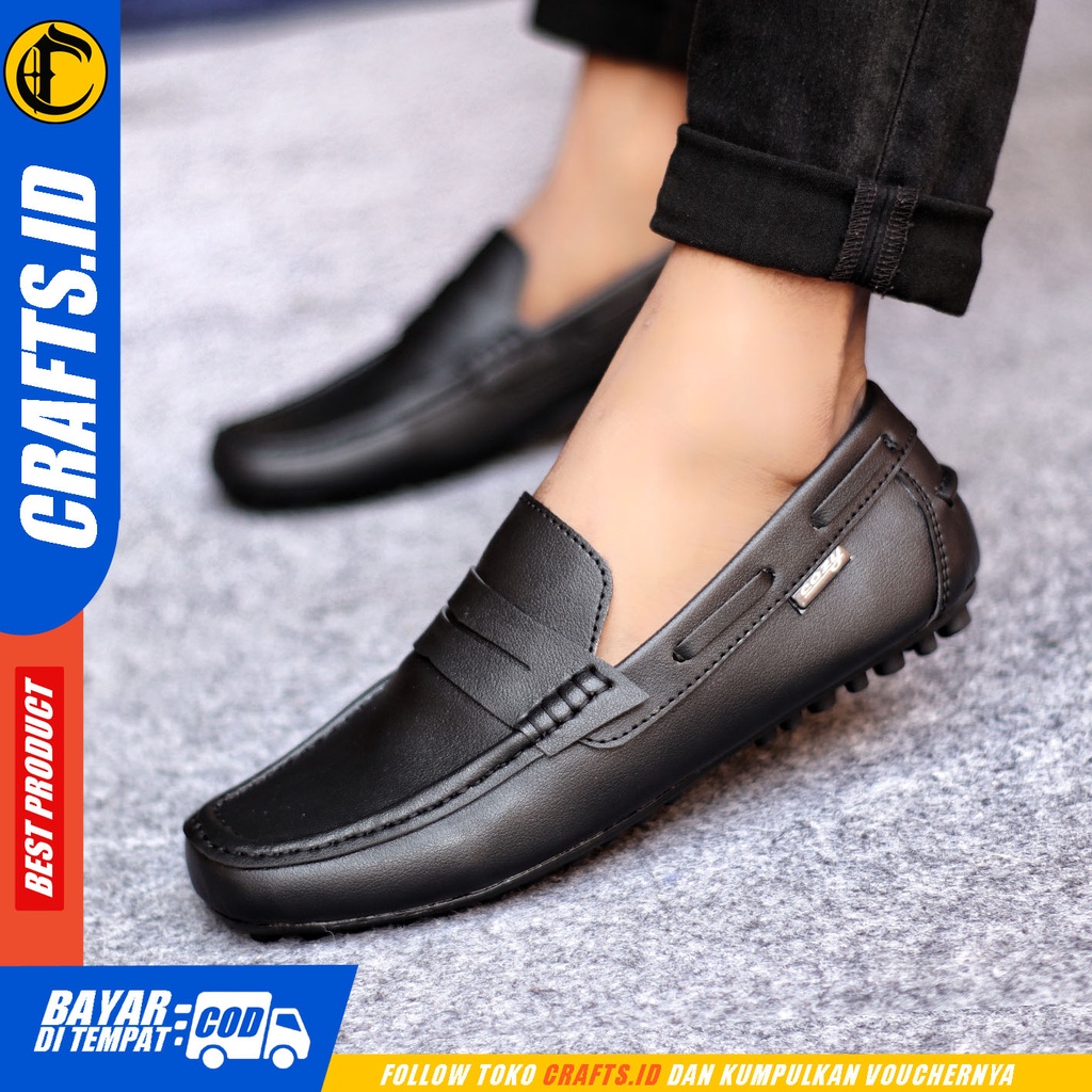 Sepatu Casual Pria Sepatu Slip On Pria Kulit Pu Kerja Kantor Kuliah Kondangan Sepatu Slop Pria Sepatu Hitam Pria CRAFTS IRISH