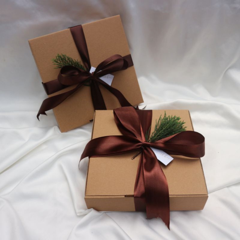 

Say With Box / Gift Box 20 x 20 x 5/ Kotak Kado / Hampers Box / Packaging Hadiah