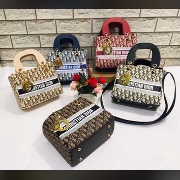 Tas Wanita Ukuran Kecil/Tas Import