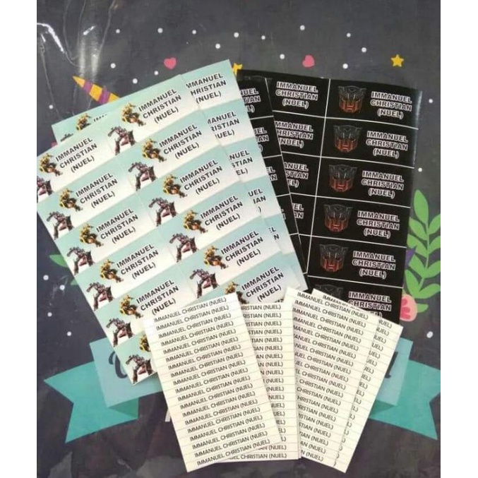 

Stiker Nama Custom / Stiker Bontax / Stiker Vinyl