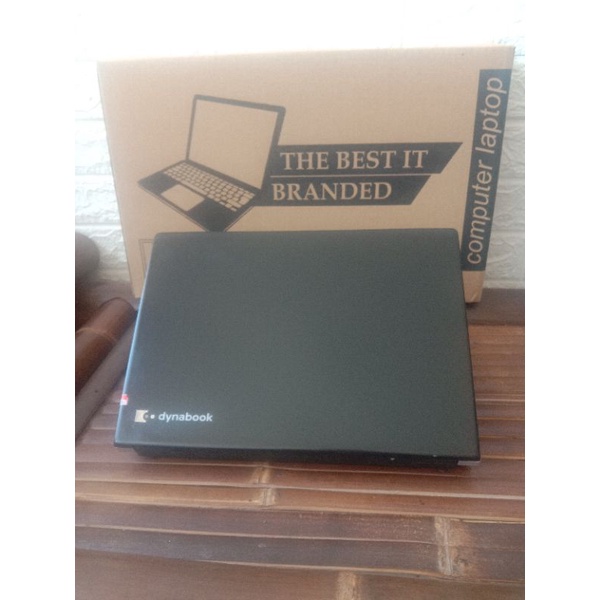 laptop toshiba core i5 gen 4 second dan SSD 256 mb ram 4 gb