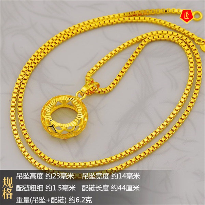 [Ready Stock]Delicate Hollow Ring Gold Pendant Necklace Fashion Temperament