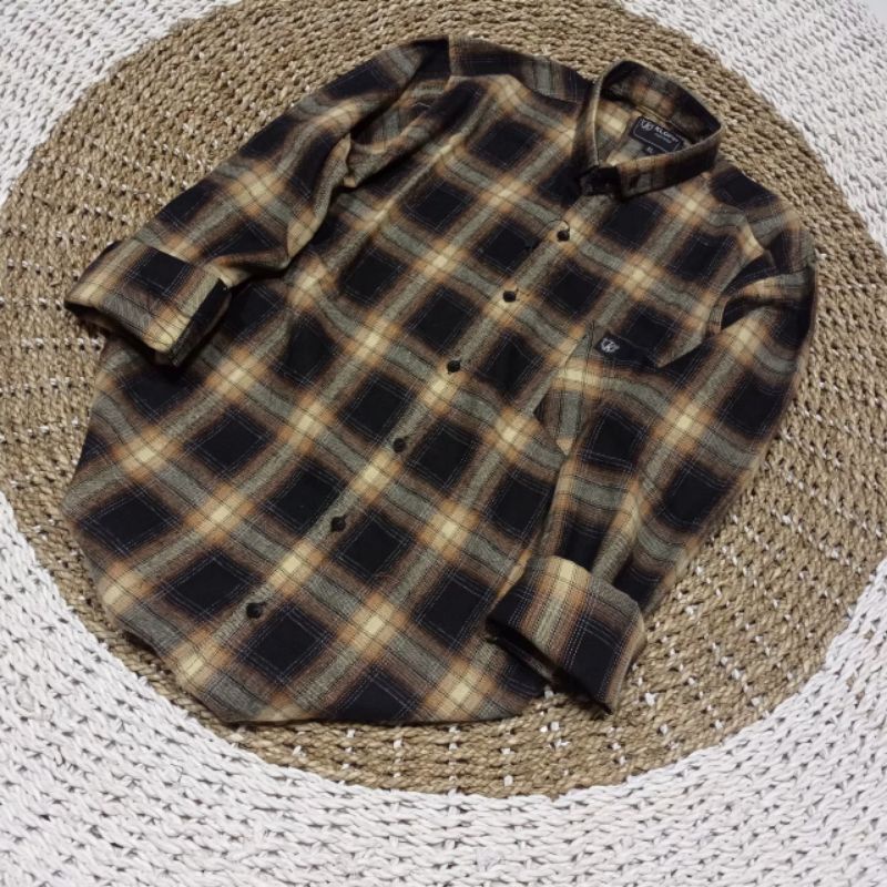 Alaric Kemeja FLANEL Lengan Panjang Pria Size reguler M L XL motif kotak maroon