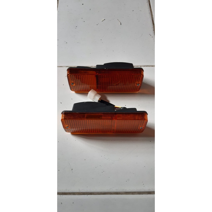 Lampu Bumper Depan Katana dan Carry