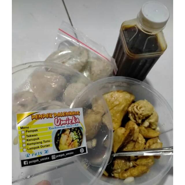 

Pempek UmieKa