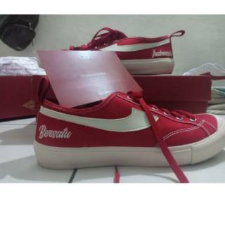  Sepatu  Compass  Gazelle Indonesia Bersatu Red White Size 42 