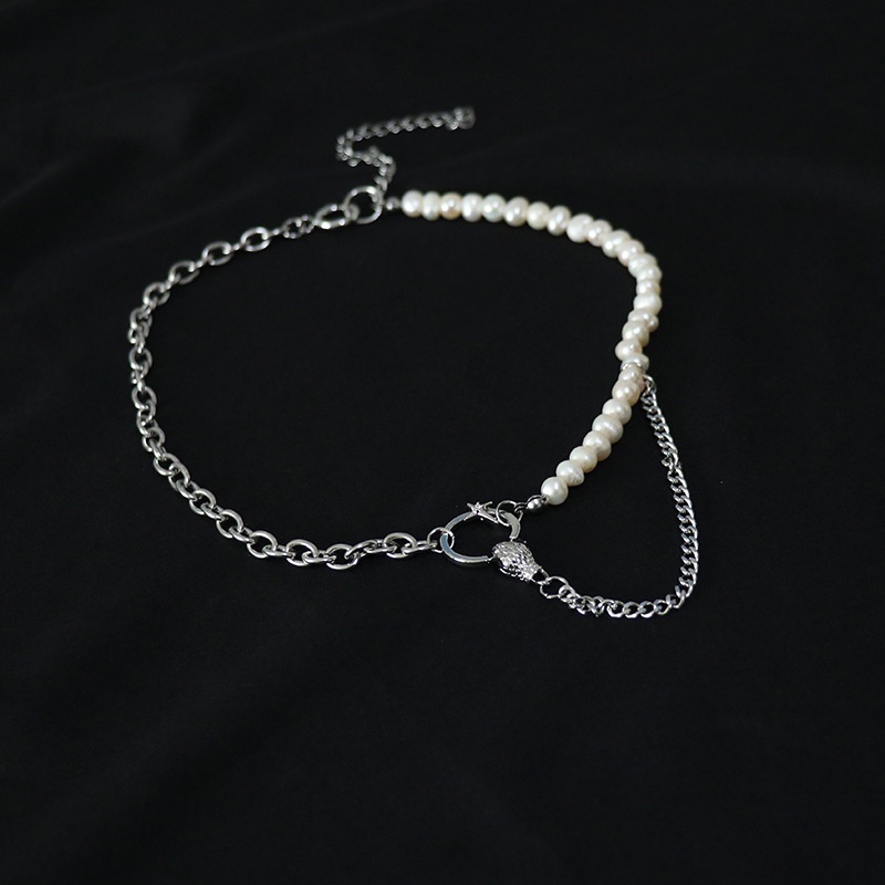 Asymmetric Stitching Pearl Necklace Accessories Snake Head Clavicle Chain Light Luxury Fashion