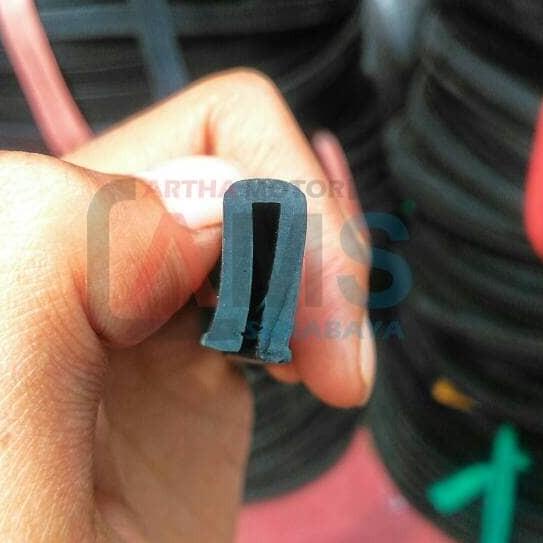 yang dicari@@@@] Karet U Jepit Kaca Mobil / Karet Jepit U Holder Kaca