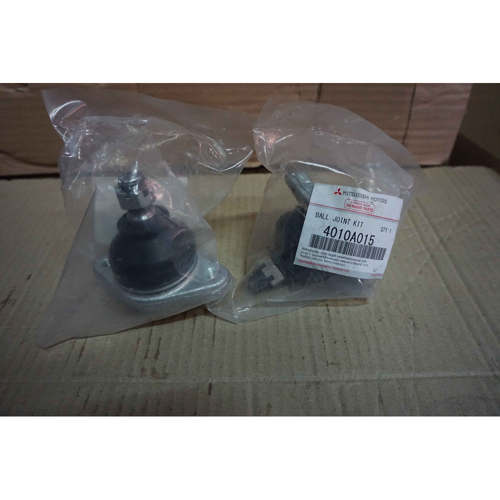 Ball Joint Upper Arm Atas Mitsubishi Pajero Sport Triton KB4 2.5