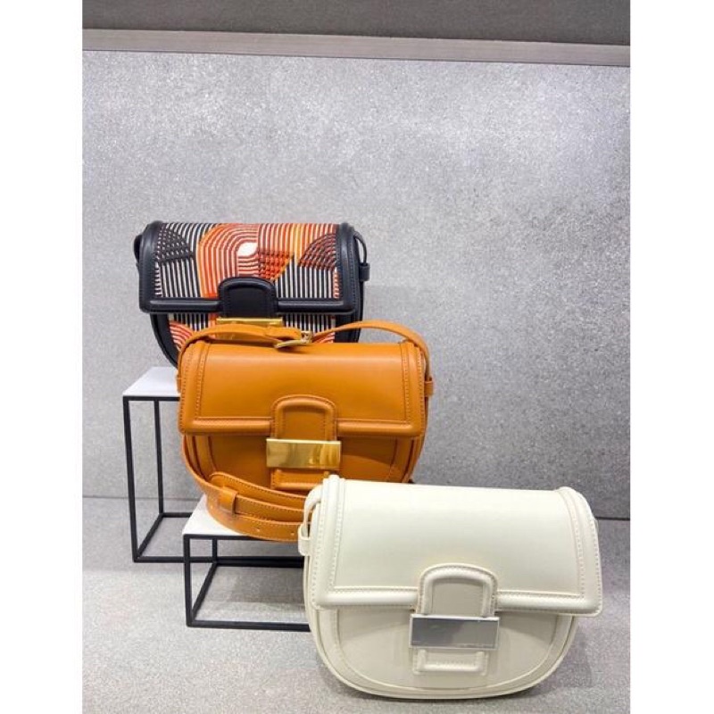 Tas Selempang wanita CK original store