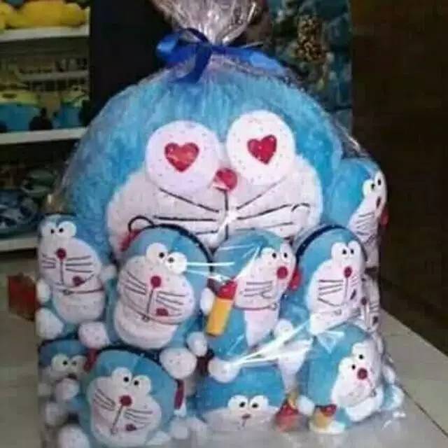 Boneka doraemon love jumbo beranak 10