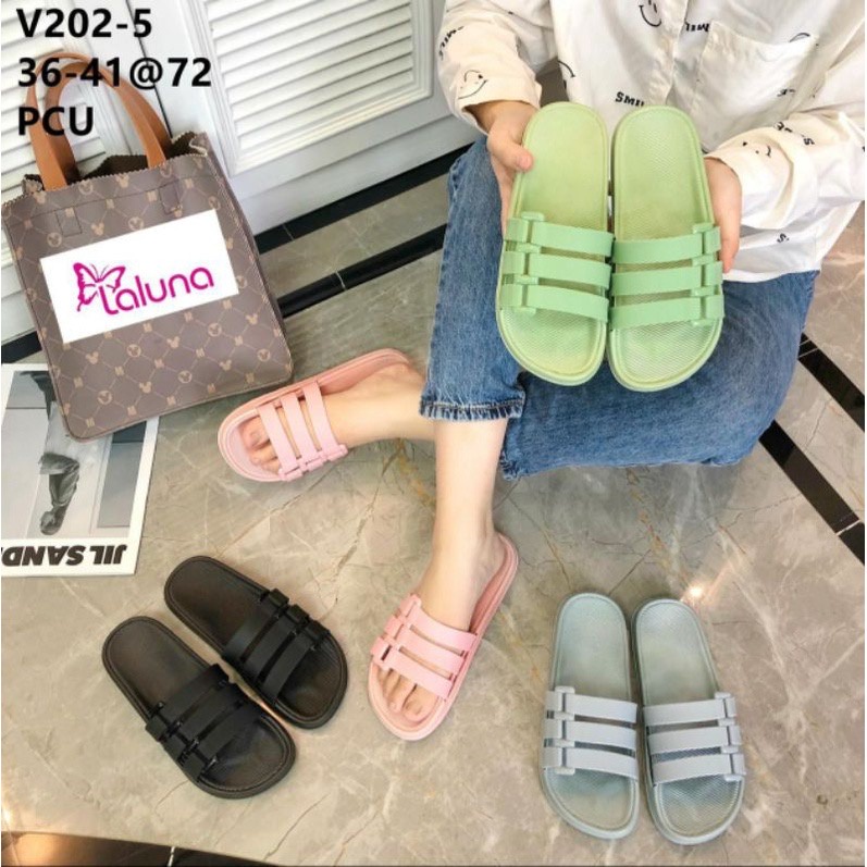 Sandal Wanita Selop Jelly Import DELPHINE V202 / Sandal Karet Anti Slip Anti Licin Terbaru