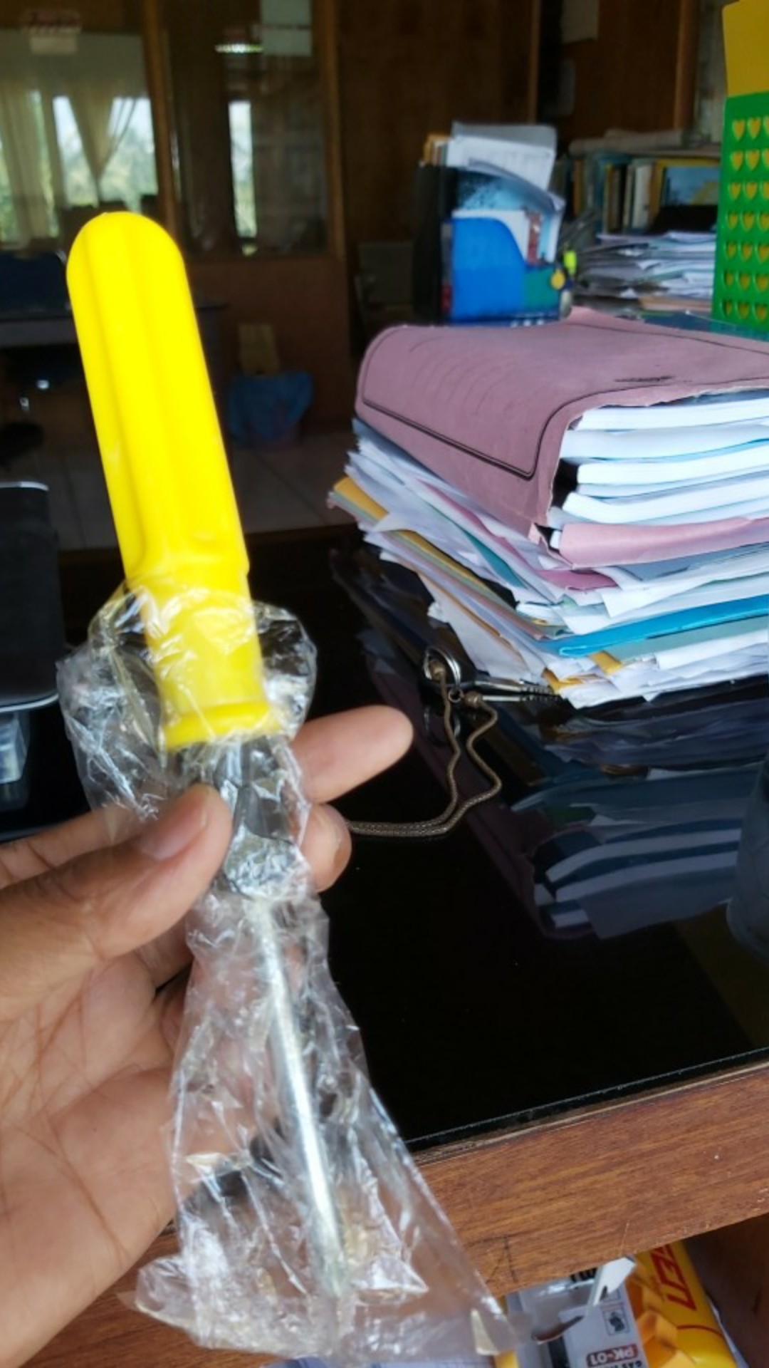 Obeng Bolak Balik Gagang Kuning 2 Way Screwdriver