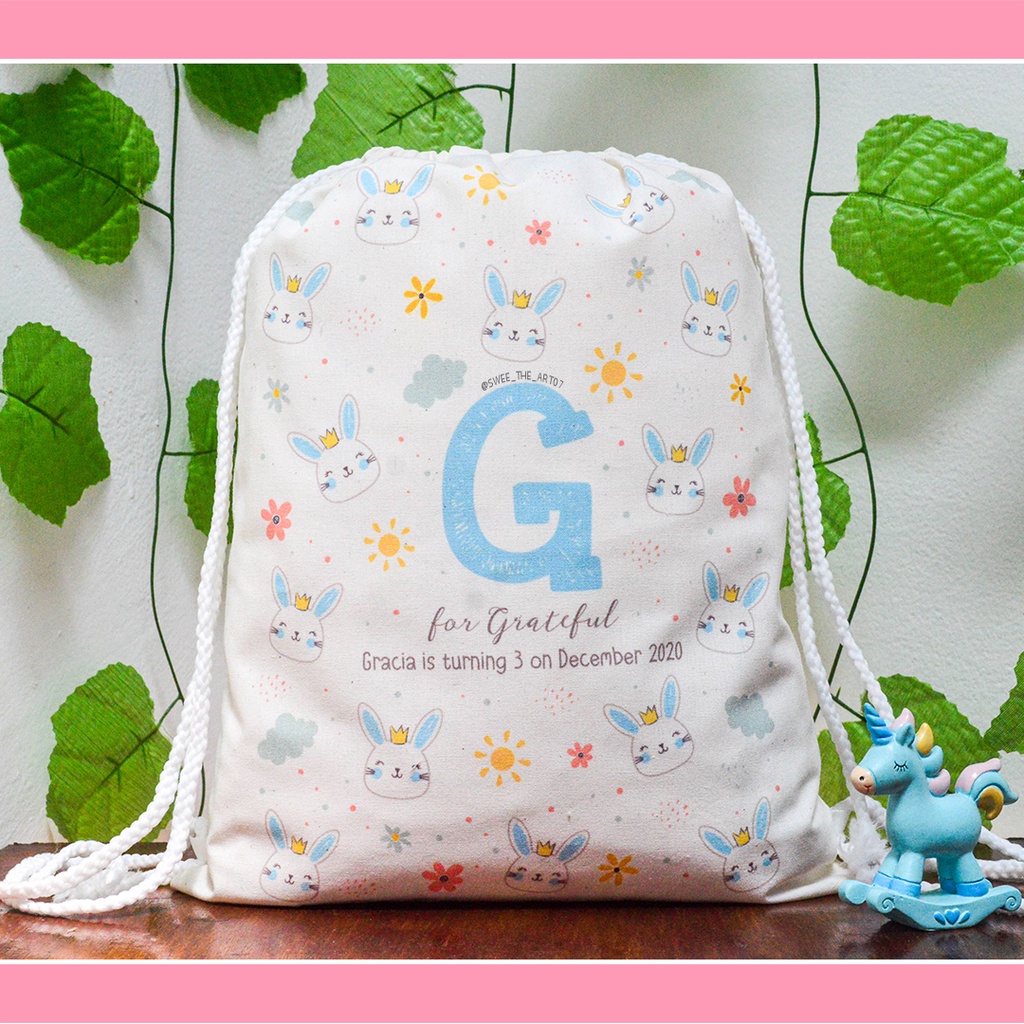

Tas ransel custom serut belacu / tas ulang tahun desain suka-suka / goodie bag ultah custom ukuran 27x36
