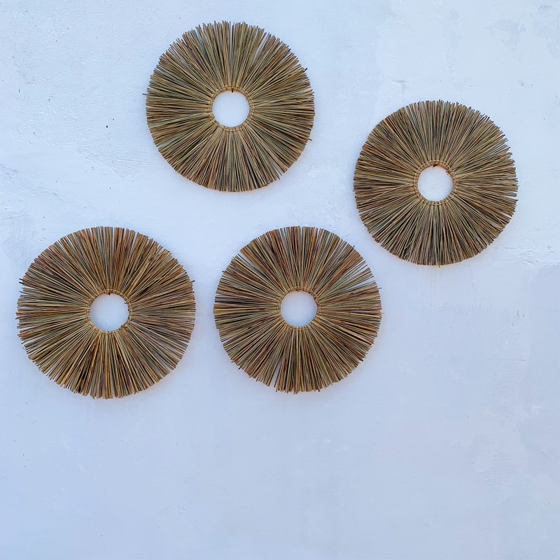 Walldecor Natural Mendong Matahari Hiasan Dinding Bulat