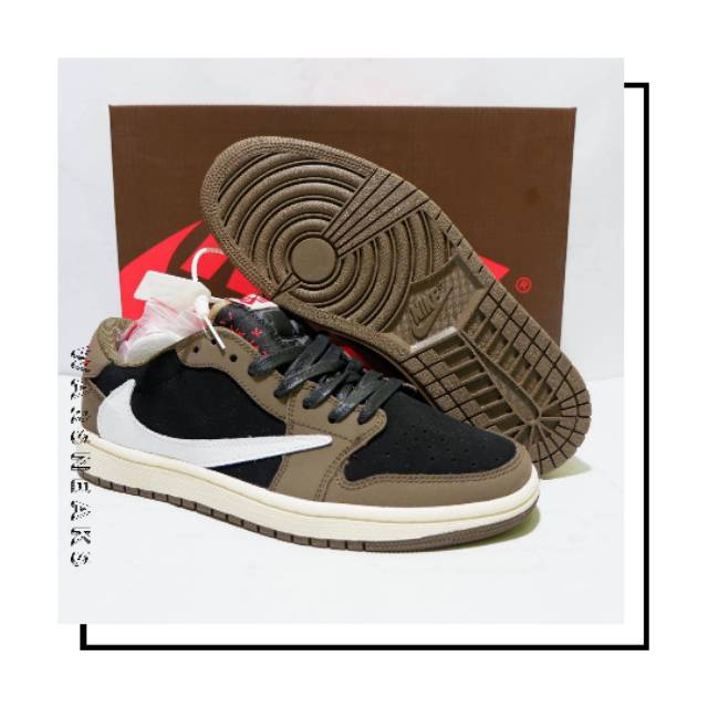 reverse swoosh jordan 1