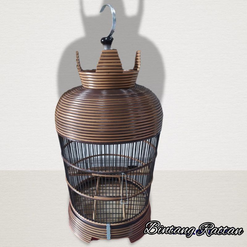 Sangkar Kandang Burung Perkutut Rotan Sintetis Termurah Klasik Alami Minimalis Seni Anyaman Rotan
