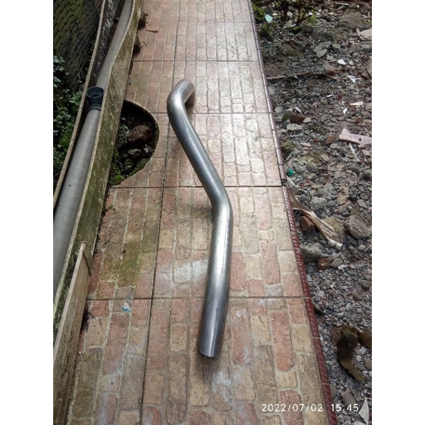 Pipa belakang tabung standar knalpot mobil Toyota inova