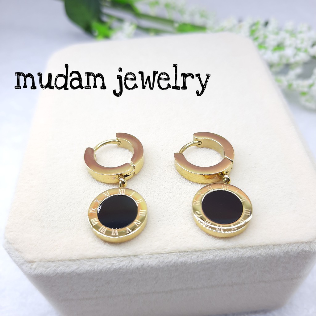 Anting Jepit Titanium B&lt;lgr Huruf Romawi Bulat Untuk Wanita Warna Rose Gold, Gold dan Silver