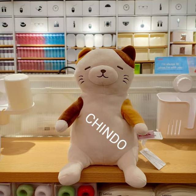 MINISO BONEKA  KITTEN SERIES SITTING PLUS TOY BONEKA  KUCING 