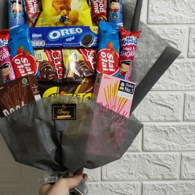 

☟ Snack Bouquet / Bucket Buket Snack Makanan / Kado Hadiah Sidang Wisuda Sidang Skripsi ❊