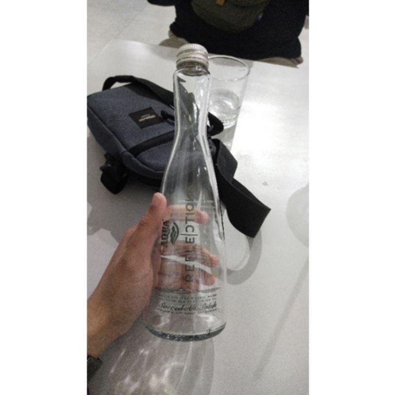 Aqua Reflections botol beling kaca 380ml Aqua Reflection mineral water glass bottle air minum