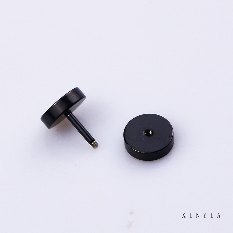 1 Pcs Anting Stud Bahan Stainless Steel Warna Hitam Gaya Hip Hop Korea Untuk Pria Dan Wanita