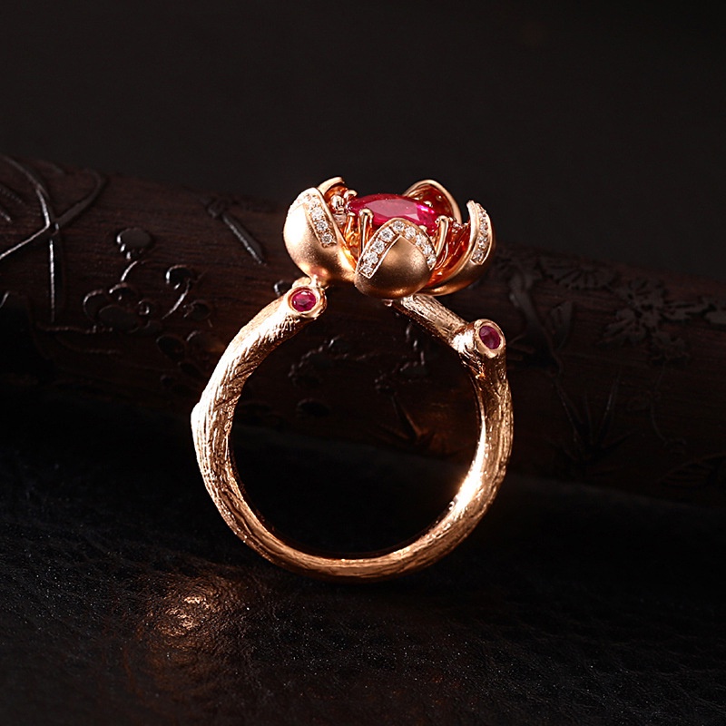 Goldkingdom Perhiasan Fashion Emas Asli Kadar 375 Bangkok Aksesoris Ready Stock Kreatif Bunga Merpati Darah Rubellite Cincin 18 K Rose Gold Disepuh Batu Permata Adjustable Woman Ring