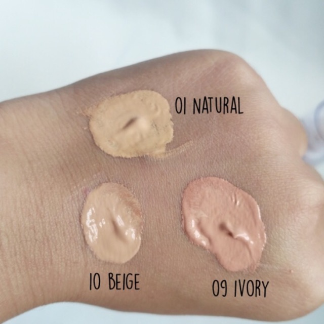 Inez Lustrous Liquid Foundation