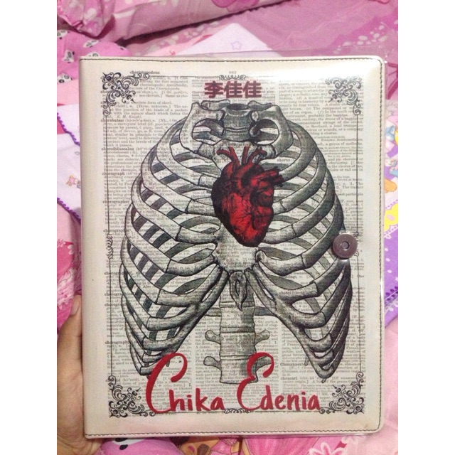 

BINDER CUSTOM