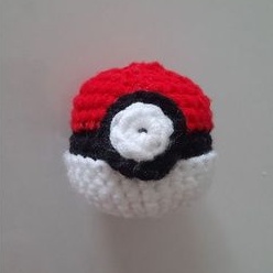 boneka amigurumi pokeball amigurumi doll