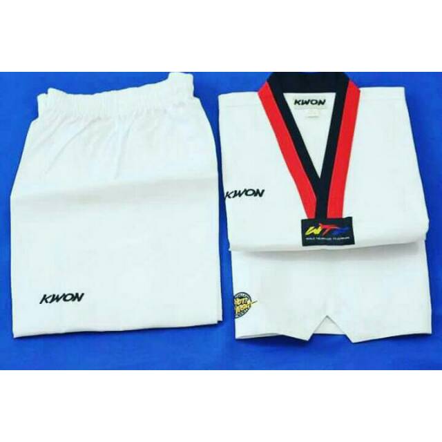 KWON Dobok POOM taekwondo victory