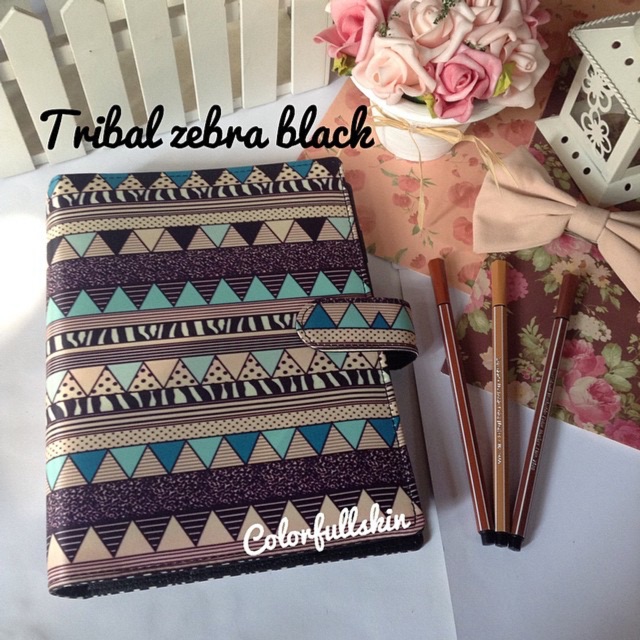 

Tribal zebra black