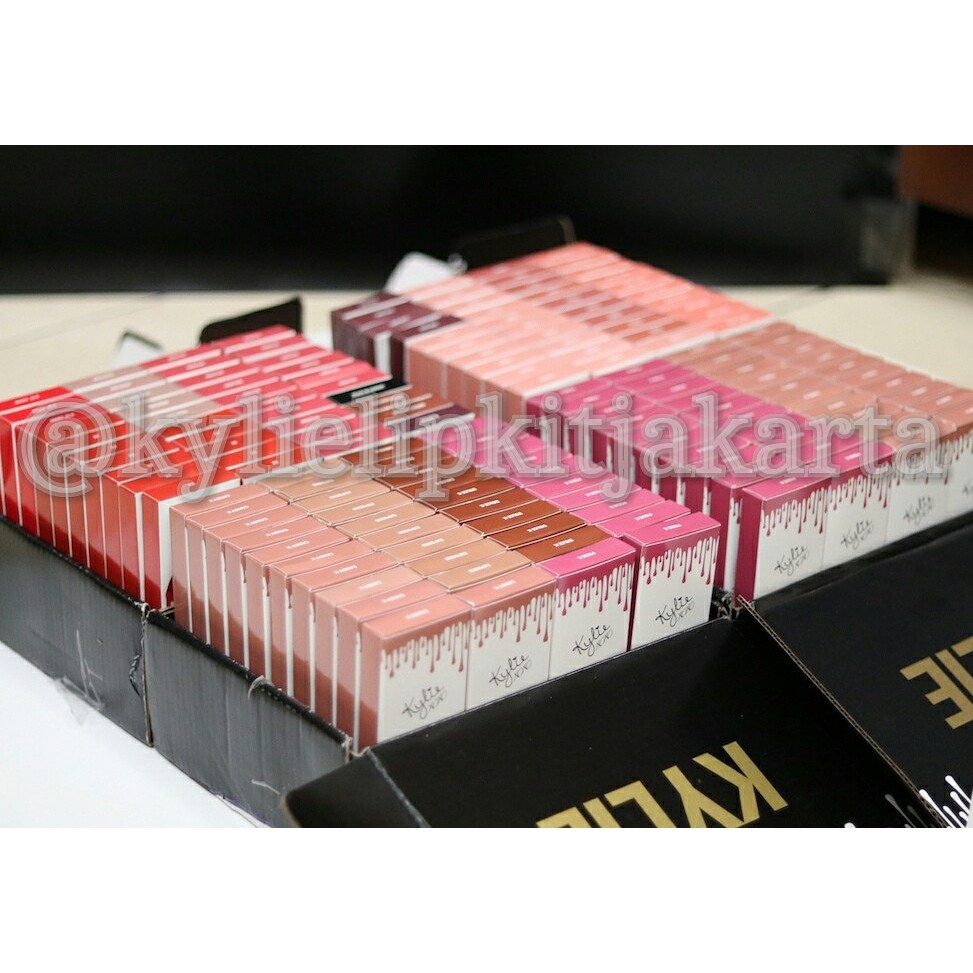 Kylie Cosmetics MATTE Lip Kit Original USA Ready Stock (Etalase II)
