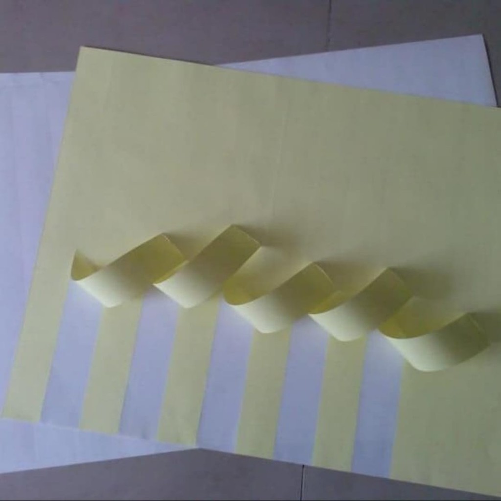 

Kertas Sticker Chromo Glossy ukuran A4/folio/F4 (harga 100 lbr)