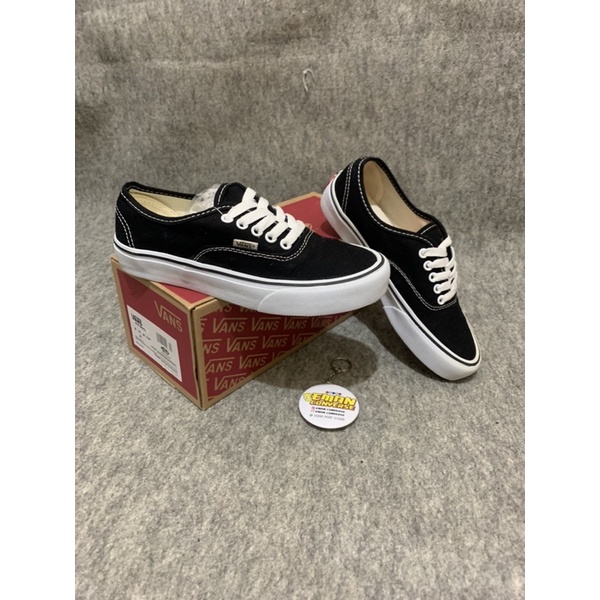 READY TERUS !! SEPATU V4NS AUTHENTIC PREMIUM BLACK WHITE PRIA WANITA