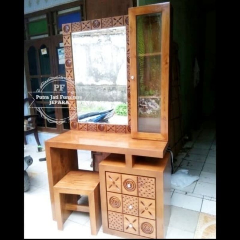 Meja rias jati simpel - Tolet lemari kaca ukir Jepara